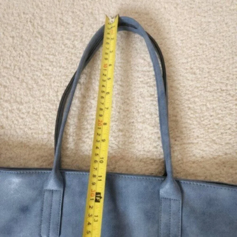 $ DROP! Saks Fifth Avenue Large Blue Tote Bag - Picture 4 of 4